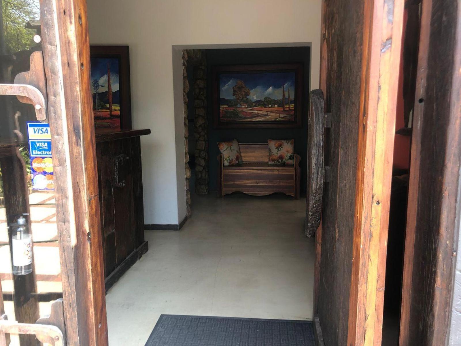 Africa Footprints Lodge Kempton Park Extérieur photo