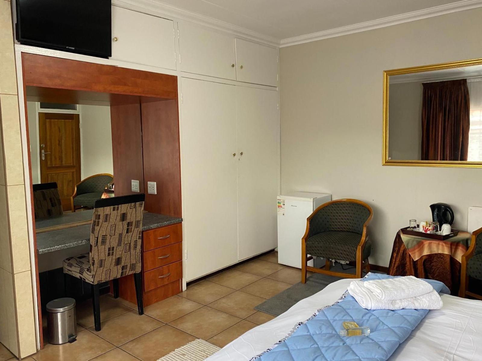 Africa Footprints Lodge Kempton Park Chambre photo
